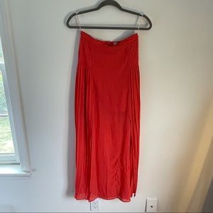 High waisted coral skirt